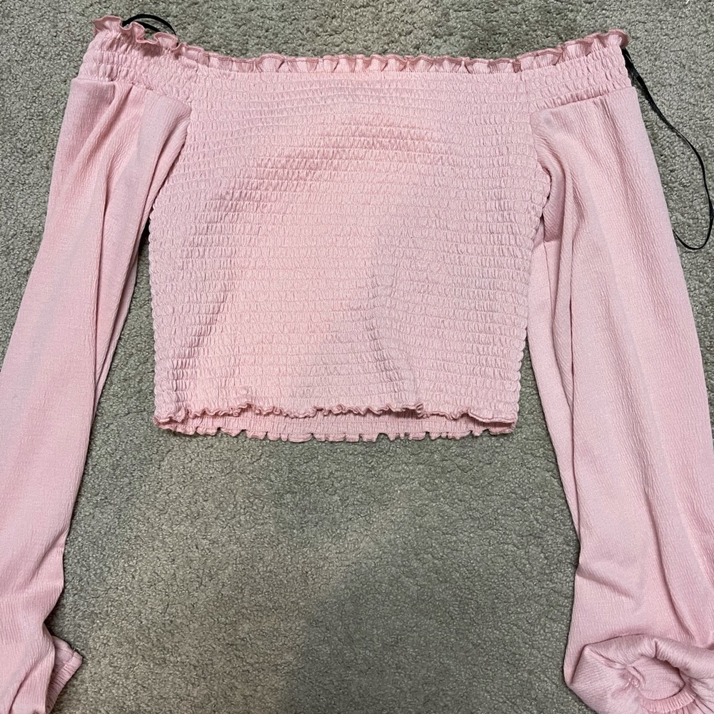 Off the shoulder pink top!